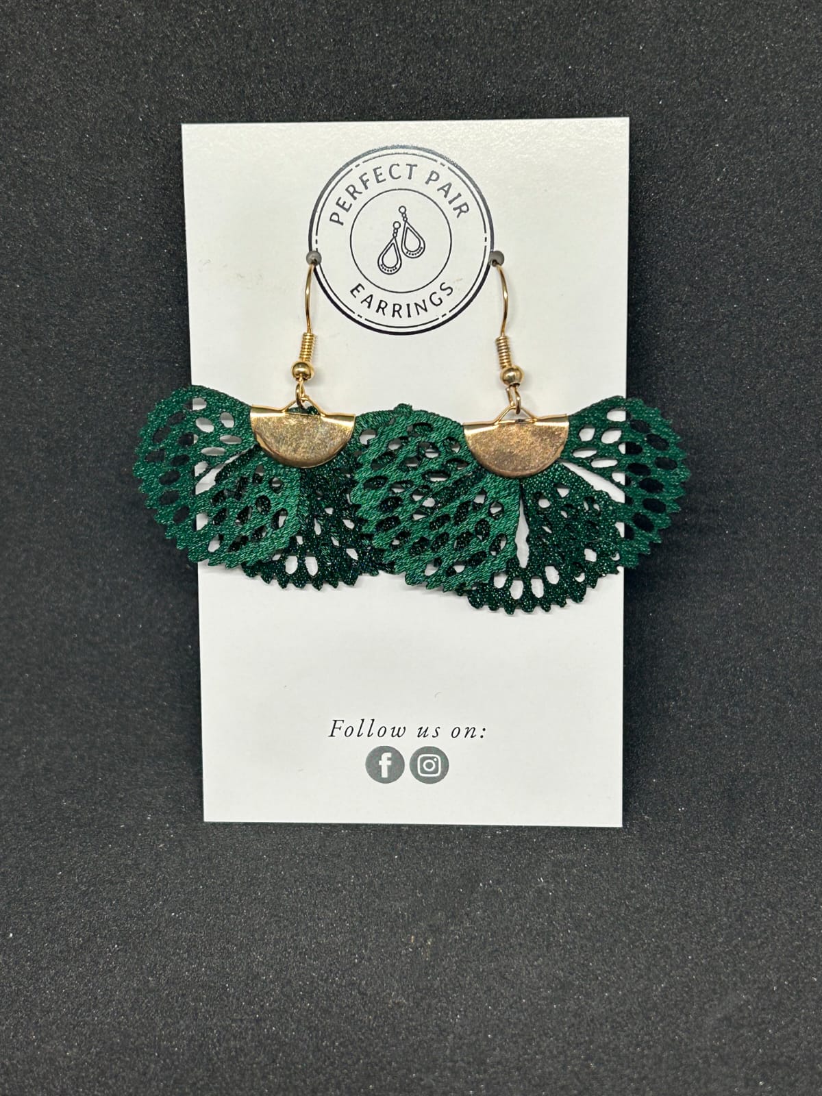 Pretty fan-dangles - Dark Green